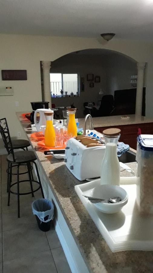 Hennesseey House Florida Miami Zewnętrze zdjęcie